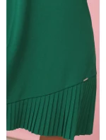 308-4 KARINE elegantné trapézové šaty s asymetrickými pásmi - ZELENÉ 308-4 KARINE elegantné trapézové šaty s asymetrickými pásmi - ZELENÉ