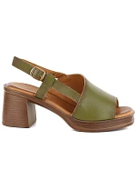 Dámske kožené sandále na podpätku zelené Vinceza 26-39994