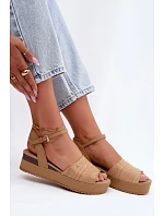 Dámske sandále na platforme Wrangler 20261076.38F dark beige