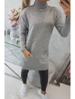 Sveter so stojačikom sivý