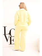Dámska súprava nadmerných veľkostí so širokými nohavicami a golierom žltá Dámska súprava nadmerných veľkostí so širokými nohavicami a golierom žltá