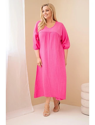 Dámske plus size šaty z bavlneného mušelínu s výstrihom do V v ružovej farbe