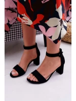 Dámske semišové sandále na podpätku Black Lexi