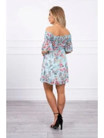 Španielske šaty s kvetinovým motívom v mätovej farbe