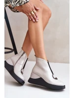 Lakierowane Botki Na Koturnie Ocieplane D&A MR880-136 Jasnoszare