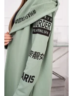 Pláštenka svetlomätovej farby s nápismi