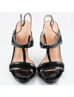 Čierno-béžové dámske sandálky z rôznych spojených materiálov (HB09)