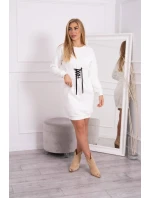 Zateplené šaty s ozdobným pásikom ecru