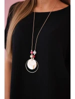 Mušelínová blúzka s náhrdelníkom čierna