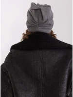 AT CZ 23250 cap.61P tmavo šedá