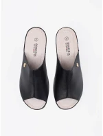 Dámske ponožky na klínku FL1266B - GOODIN