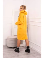 Šaty s kapucňou a bočným rázporkom broskyňové