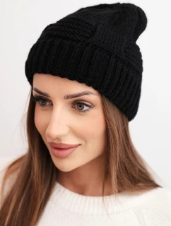 Dámska akrylová zimná čiapka s ozdobným úpletom K462 čierna