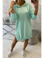 Šaty s kapucňou a dlhším chrbtom mint