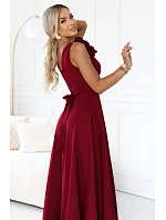 643-9 Elegantné večerné maxi šaty s rozparkom a ružami – bordové 643-9 Elegantné večerné maxi šaty s rozparkom a ružami – bordové