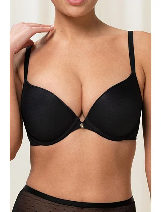 Model Push-up 229340 od značky Triumph Model Push-up 229340 od značky Triumph
