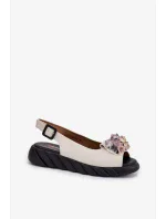 Sandále model 212904 Krok vo veľkom štýle