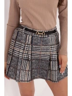 Šortky so spodnou sukňou model 221576 Taliansko Moda