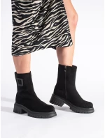 Praktické čierne dámske členkové topánky na plochom podpätku Praktické čierne dámske členkové topánky na plochom podpätku