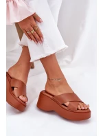 Klapki Damskie Na Platformie I Koturnie Camel Nelithraea