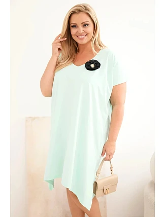 Dámske bavlnené šaty Plus Size s brošňou a výstrihom Mint Dámske bavlnené šaty Plus Size s brošňou a výstrihom Mint