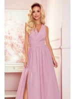 JUSTINE - Dlhé dámske šaty v púdrovo ružovej farbe s výstrihom a zaväzovaním 362-3 JUSTINE - Dlhé dámske šaty v púdrovo ružovej farbe s výstrihom a zaväzovaním 362-3