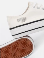 Praktické biele tenisky na platforme pre ženy Praktické biele tenisky na platforme pre ženy