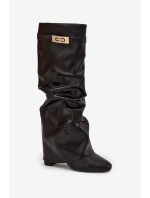 Dámské Kozačky Na Podpatku S Ohnutým Žíním A Zlatým Detalem Černé Diorna