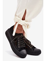 Lee Cooper Dámske šnurovacie tenisky na platforme LCW-26-44-4479 Black Lee Cooper Dámske šnurovacie tenisky na platforme LCW-26-44-4479 Black