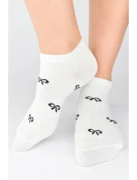 BAVLNENÉ NOHY ST068