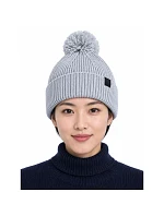 Zimná čiapka s bambulou, unisex, 4F 4FWAW24ACAPU472-27S Zimná čiapka s bambulou, unisex, 4F 4FWAW24ACAPU472-27S