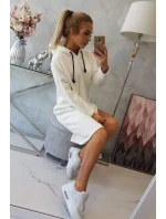 Šaty s kapucňou a bočným rázporkom ecru