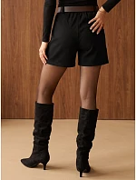 Elegantné dámske šortky s opaskom, čierne, FashionStreet SY0593 Elegantné dámske šortky s opaskom, čierne, FashionStreet SY0593