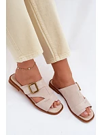 Dámske semišové topánky na plochom podpätku s prackou Big Star TT274476 Beige Dámske semišové topánky na plochom podpätku s prackou Big Star TT274476 Beige