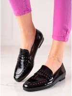 Výborné poltopánky dámske čierne na plochom podpätku Výborné poltopánky dámske čierne na plochom podpätku