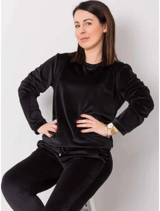 Čierna dámska velúrová súprava plus size (6085)