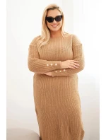 Plus size dámske pletené šaty s mohérom v ťavej farbe