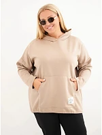 Dámska mikina Plus Size z viskózy s kapucňou a klokaním vreckom v kamelovej farbe Dámska mikina Plus Size z viskózy s kapucňou a klokaním vreckom v kamelovej farbe