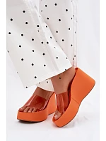 Dámské nazouváky na platformě s průhledným páskem Oranžové Zolretia