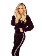 NICOLLE - Svetlo modré dámske šaty s dlhším zadným dielom as čipkovaným výstrihom 210-12 NICOLLE - Svetlo modré dámske šaty s dlhším zadným dielom as čipkovaným výstrihom 210-12