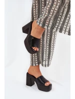 Damskie Klapki Z Eko Skóry Na Słupku I Platformie Czarne Tamirella