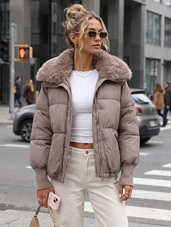 Dámska zimná prešívaná bunda s kožušinou v farbe taupe, FashionStreet TY5820