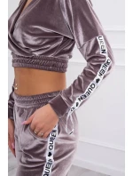 Velúrová súprava s nápisom Queen grey