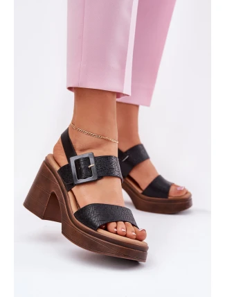 Sandały Damskie Na Masywnym Obcasie I Platformie Vinceza 17387 Czarne