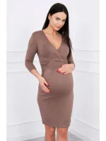Priliehavé šaty s výrezom pod prsiami cappuccino Priliehavé šaty s výrezom pod prsiami cappuccino