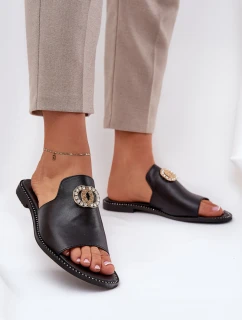 Elegantné dámske kožené papuče s dekoráciou Zazoo 3008 Black