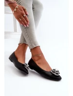 Baleriny Damskie Eko Skórzane Z Ozdobnym Detalem Czarne Divinella