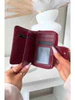 Lakovaný dámský peněženka s malými červenými detaily Luretta