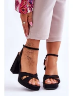 Zamszowe Sandały Na Kwadratowym Obcasie Czarne Powerful