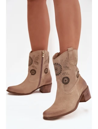 Topánky na podpätku model 222961 Krok vo veľkom štýle